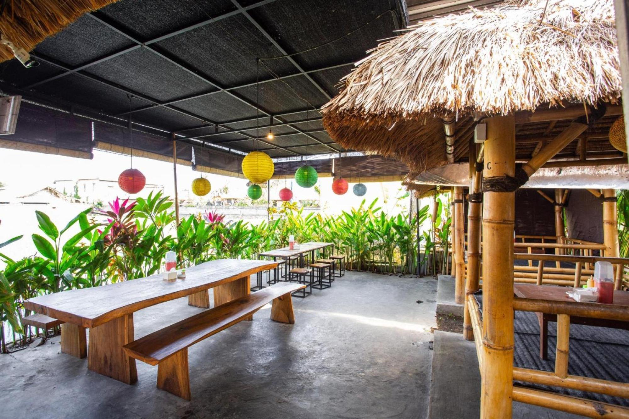 Oyo 1207 Pondok 789 Near Canggu Echo Beach Exteriér fotografie